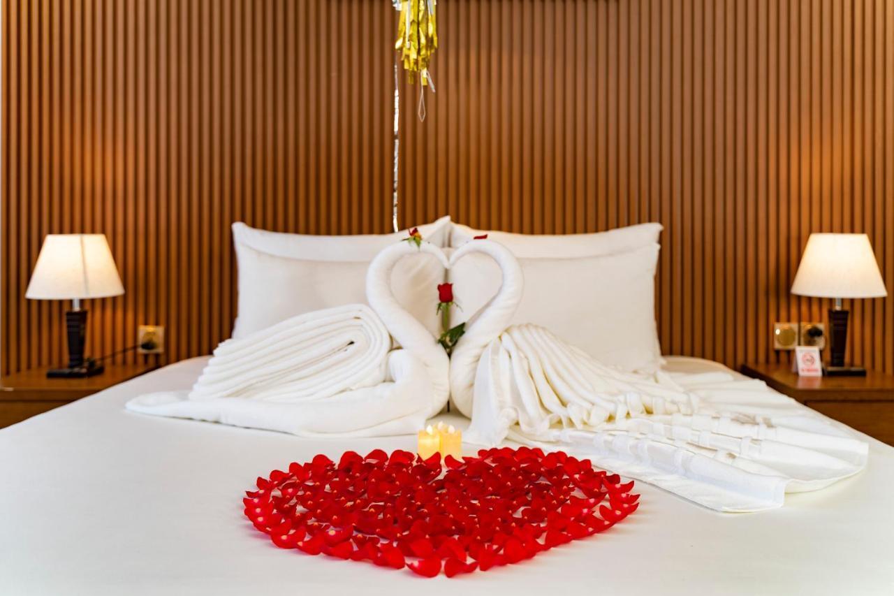 Sana Da Nang Beach Hotel מראה חיצוני תמונה